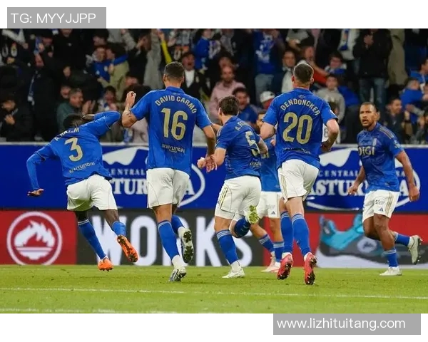 巴萨足球明星的辉煌历程与对球队的深远影响分析 巴萨足球明星的辉煌历程与对球队的深远影响分析