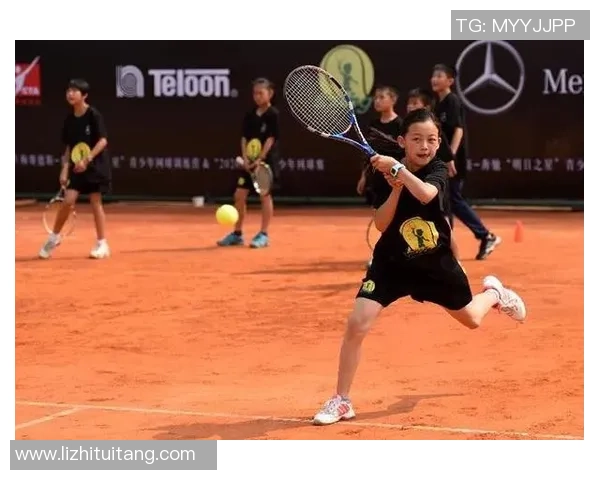 深圳网球队配合表现分析与提升策略探讨 深圳网球队配合表现分析与提升策略探讨