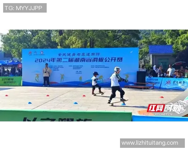 滑板专题:聚焦重庆滑板队的团队协作